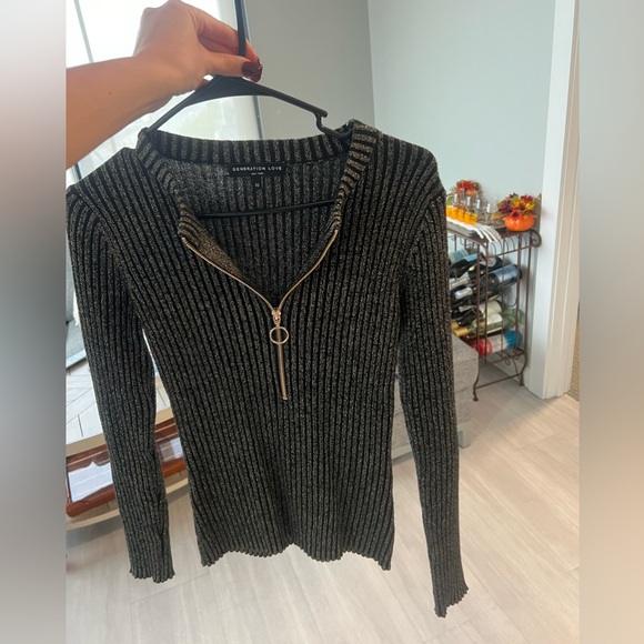 Generation love sweater - Picture 2 of 5